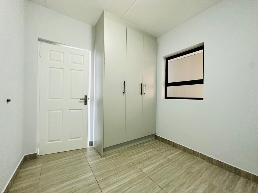 2 Bedroom Property for Sale in Parklands North Western Cape